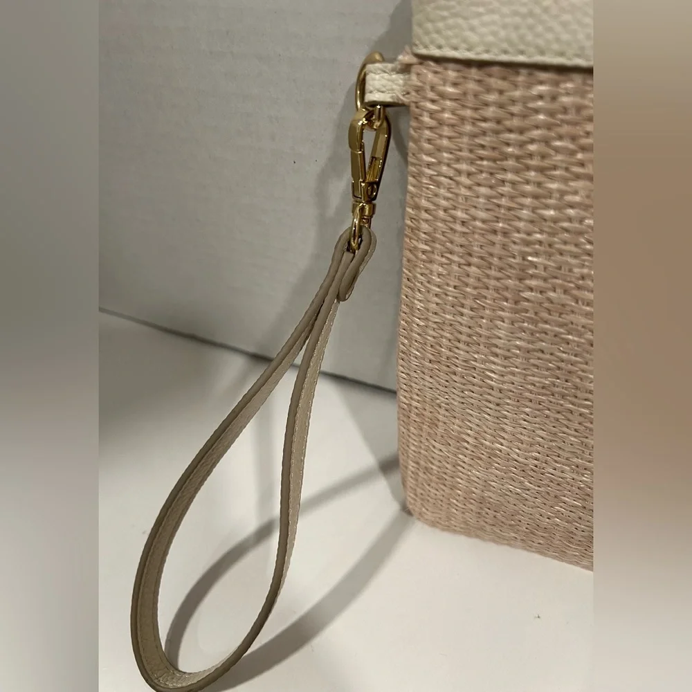 NWOT Nanette Lepore Beige and Cream Hand-Woven Straw Wristlet Clutch